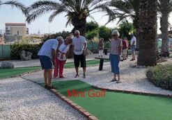 Image of mini golf social day 